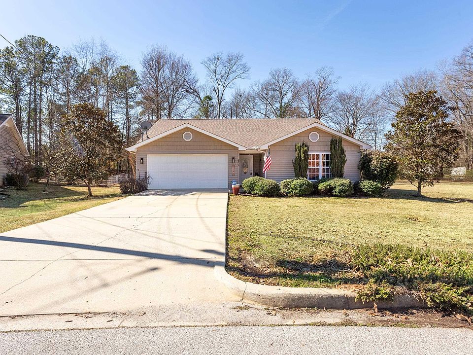1st image of 272 Rosemary Ln