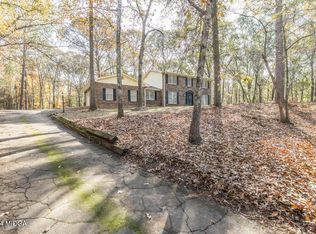 107 Rio Pinar Dr, Warner Robins, GA 31088