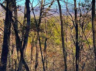 147 Valley View Rd, Basye, VA 22810