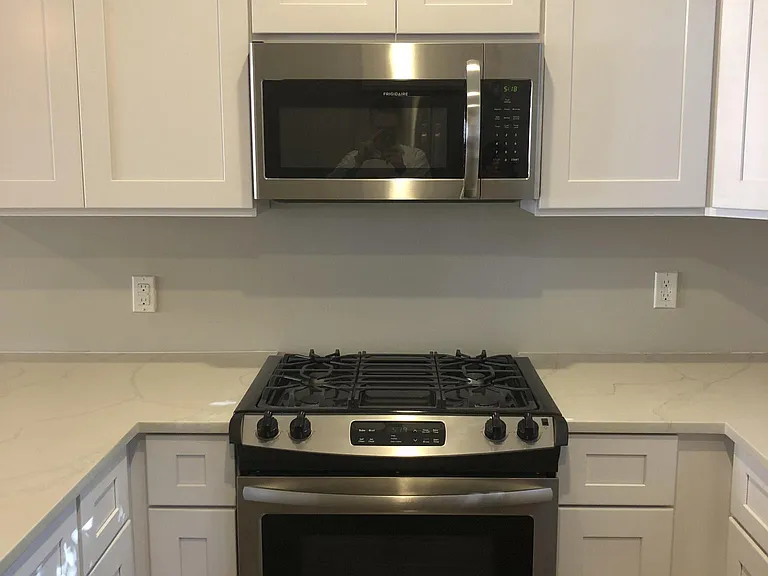 314 N Wiota St — Photo 10