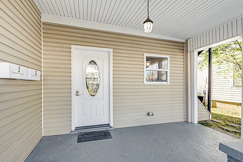 2 bed, 1334 sqft, $1,700 — Photo 2