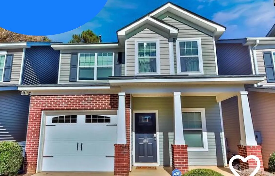 414 Saluda Springs Rd — Photo 1