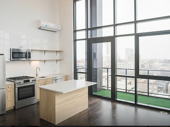 4th image of 5046 N Broadway St #505