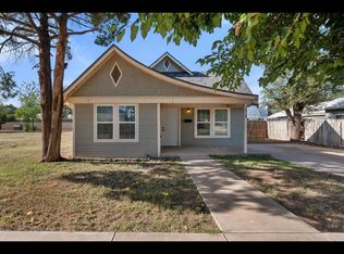 1918 15th St, Lubbock, TX 79401
