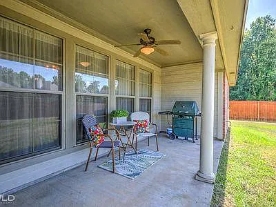 302 Haguewood Cir — Photo 20