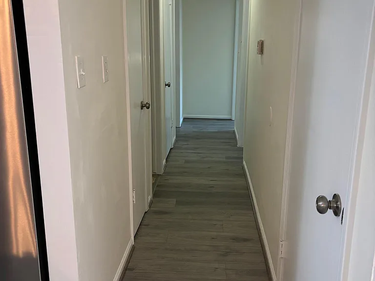Hall way to bed room