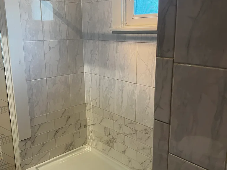 shower main floor