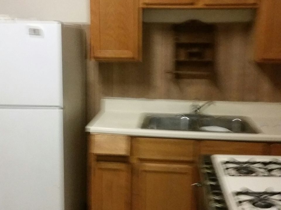 2nd image of 10812 S Indiana Ave