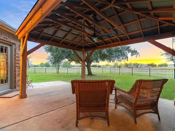 10123 Heron Meadows Drive, Houston, TX 77095