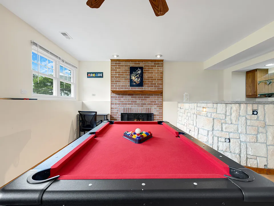 8 Juniper Ct