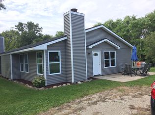 10933 Hall Rd #10933, Whitmore Lake, MI 48189