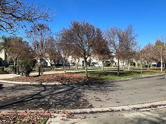 2nd image of 1402 Paseo Belleza