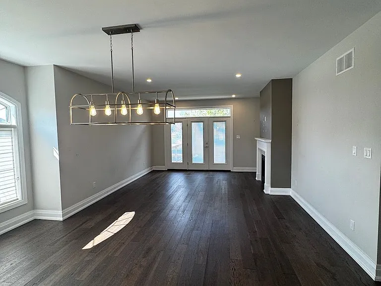 5 Wood Haven Dr #404 — Photo 7