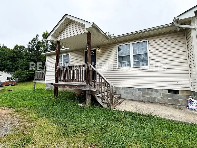 118 E Osborn Rd — Photo 11