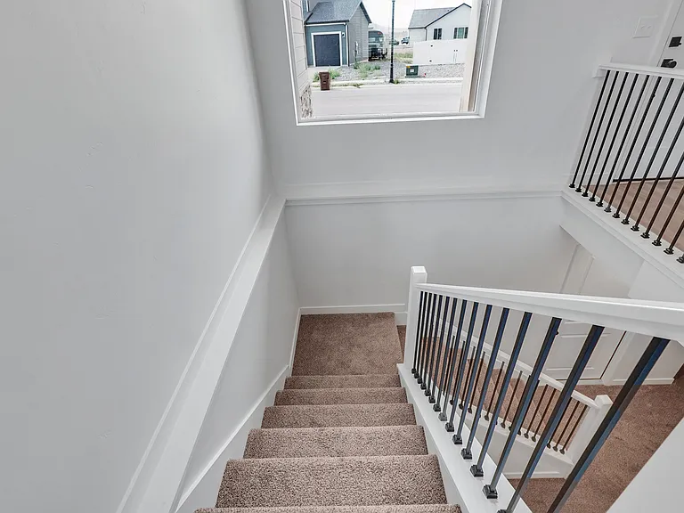 2409 E Woodbury Ln — Photo 17