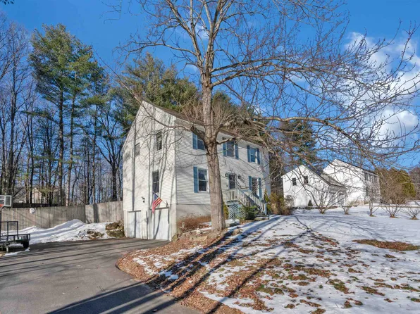 24 Cinnamon Ridge Road, Somersworth, NH 03878