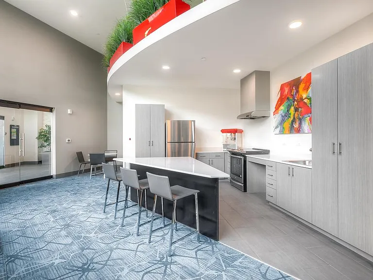 TRIA Apartments — Photo 18
