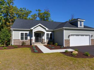 235 Bunker Dr, Hanover Township, PA 18706