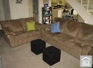 15738 S B St, Tustin, CA 92780