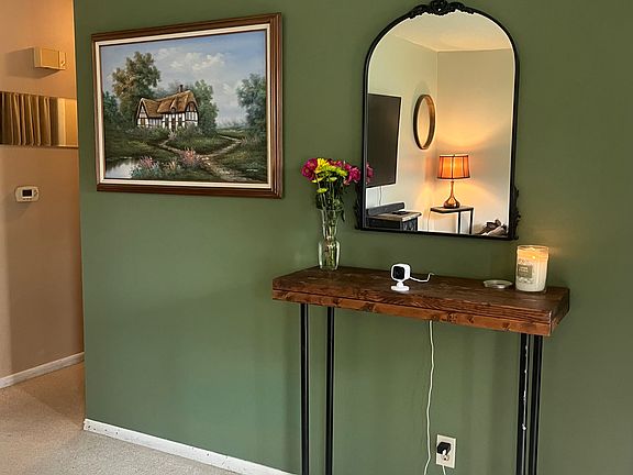 925 Arizona Living Room 2