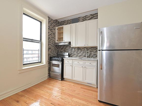 2nd image of 8840 144th St APT B3