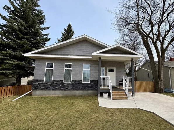 742 99th STREET, North Battleford, SK S9A 0N9