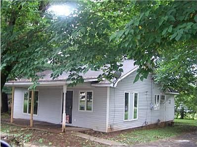 1st image of 106 Hosea St SW