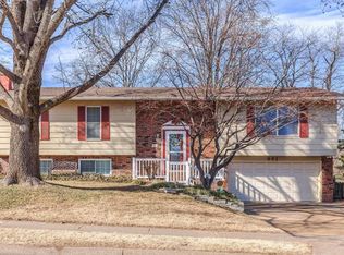 441 Nantucket Dr, Saint Charles, MO 63301