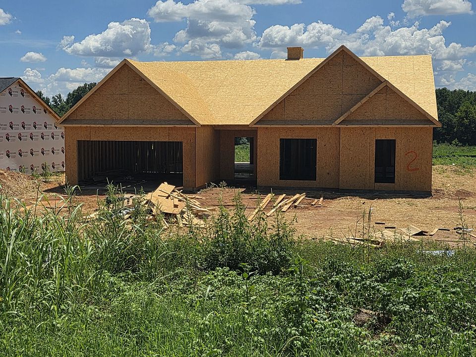 1st image of 616 Seed Cleaner Rd #11
