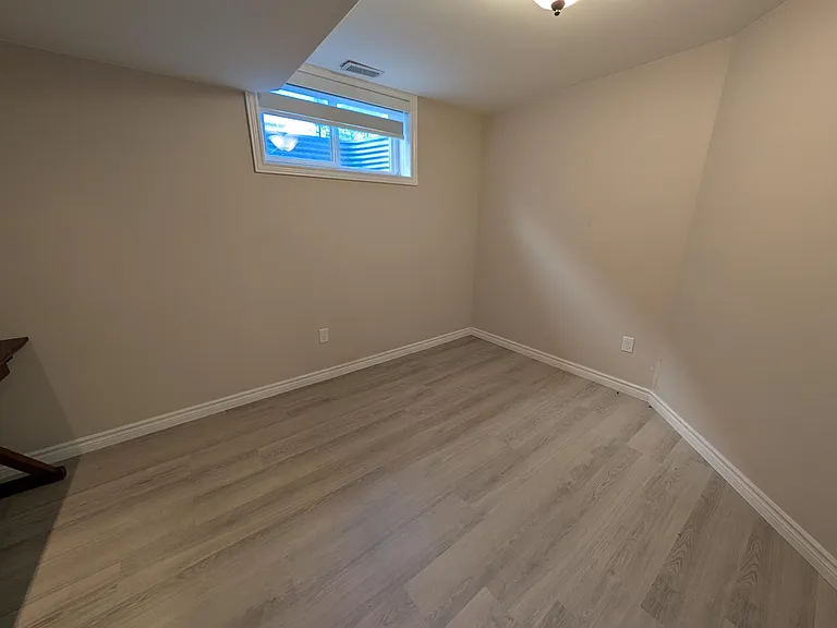 127 Simurda Ct #HOUSE — Photo 17