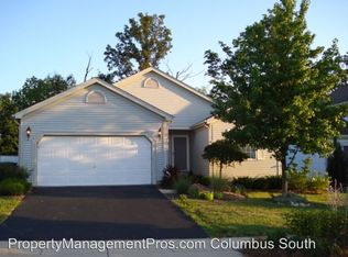 2033 Forestwind Dr, Grove City, OH 43123