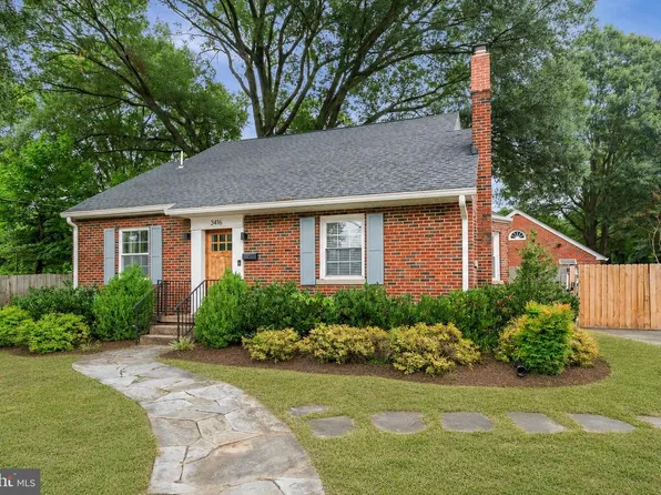 3416 Memorial St, Alexandria, VA 22306