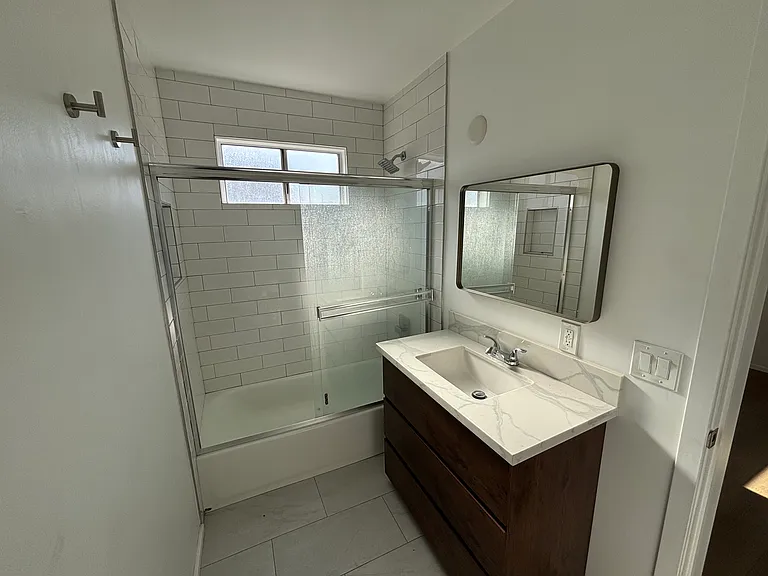8126 San Vincente Ave #B — Photo 3