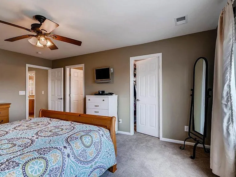 10382 Nottingham Dr — Photo 27