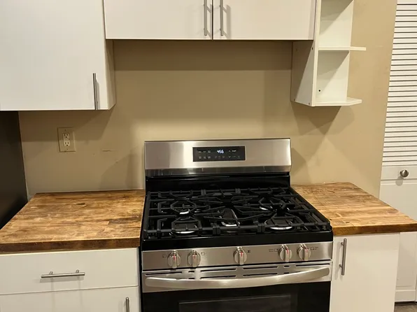 49 Parker St #A, Acton, MA 01720