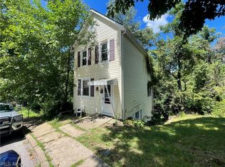 23 Springdale Ave, Wheeling, WV 26003