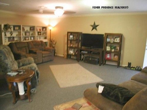 5th image of 2824 S Black Oak Dr