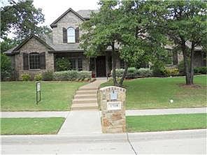 1st image of 1708 Broadmoor Dr