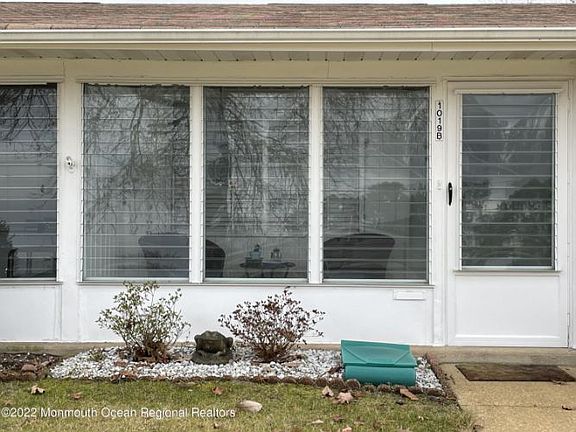 3rd image of 1019 Aberdeen Dr #B