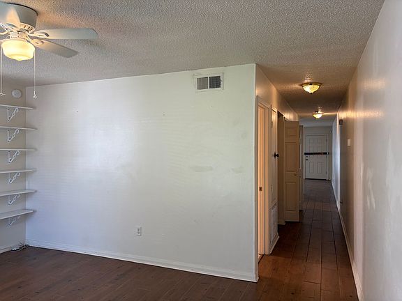 3rd image of 1827 8th St