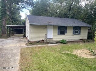 2868 Barrett Ave, Macon, GA 31206