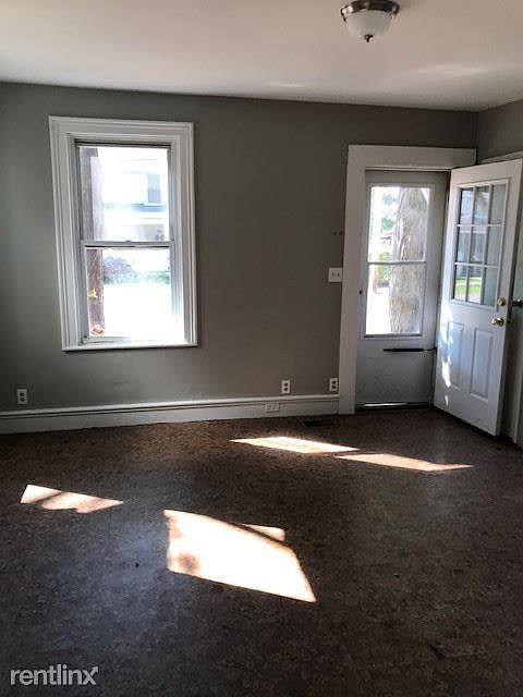 603 Carrol Street Picture # 7