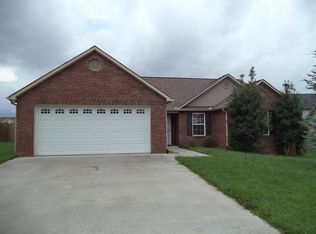 8425 Reality Ln, Corryton, TN 37721