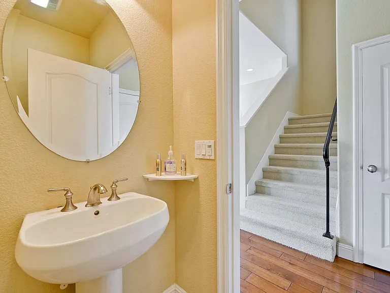 3027 Mousa Ct — Photo 63