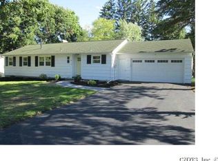 110 Poole Rd, Syracuse, NY 13214