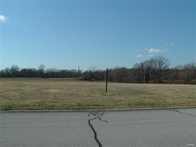 1st image of 2821 Scenic Lake Dr