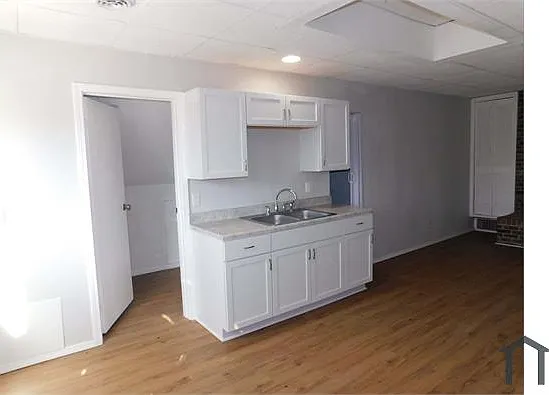 Studio, 550 sqft, $650 — Photo 2