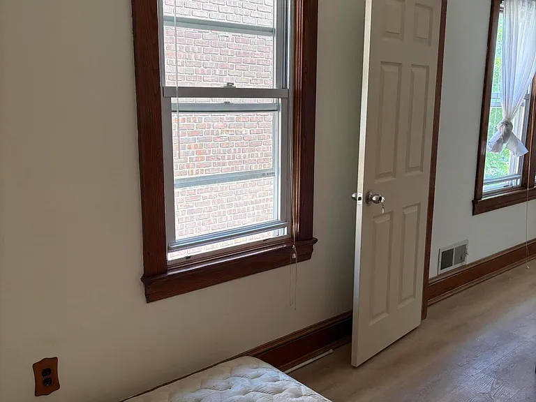24 Winthrop Pl — Photo 14