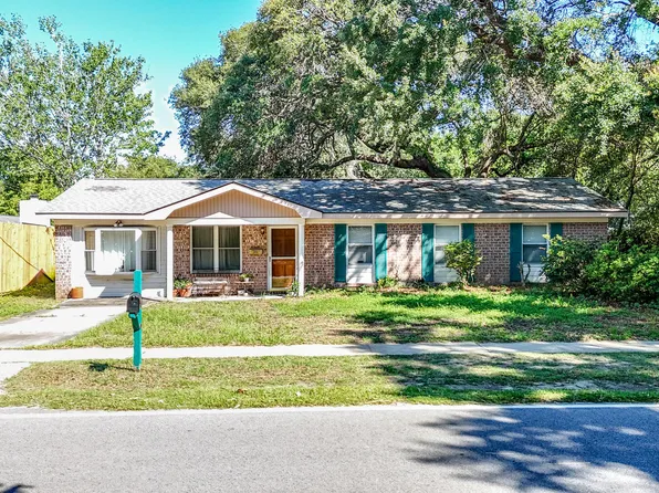 616 Center St, Mount Pleasant, SC 29464