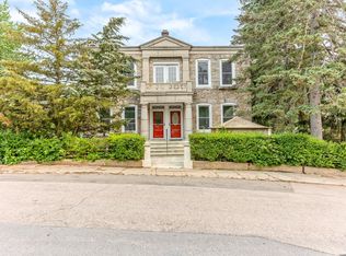 30 Rosedale Ave, Manchester, NH 03103